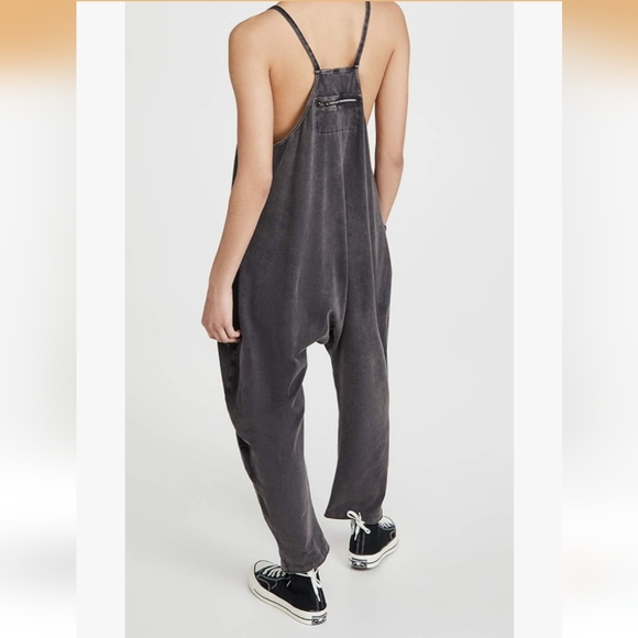 Free People Movement Jumpsuit Hot Shot Washed Black Boho Slouchy Womens Large - Picture 2 of 6